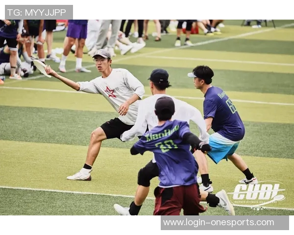 实时新闻南京飞盘队实力大提升引发热议飞盘运动新风潮